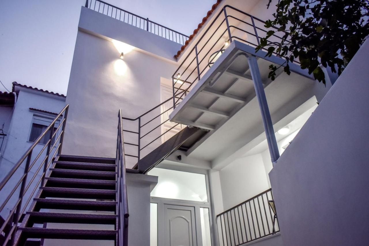 La Maison Plakes Rooftop Apt Скіатос Екстер'єр фото